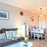 Lejlighed Village Cap Esterel - Le Belvedere-33 By Interhome Saint-Raphaël