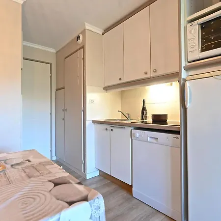 Village Cap Esterel - Le Belvedere-33 By Interhome