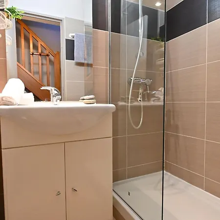 Lejlighed Village Cap Esterel - Le Belvedere-33 By Interhome Saint-Raphaël