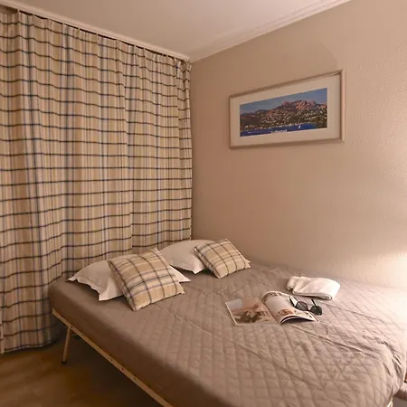 Lejlighed Village Cap Esterel - Le Belvedere-33 By Interhome Saint-Raphaël